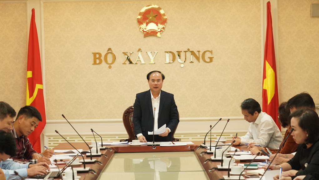 Bộ Xây dựng vào cuộc vụ chung cư HH Linh Đàm cấm gửi xe điện - 1