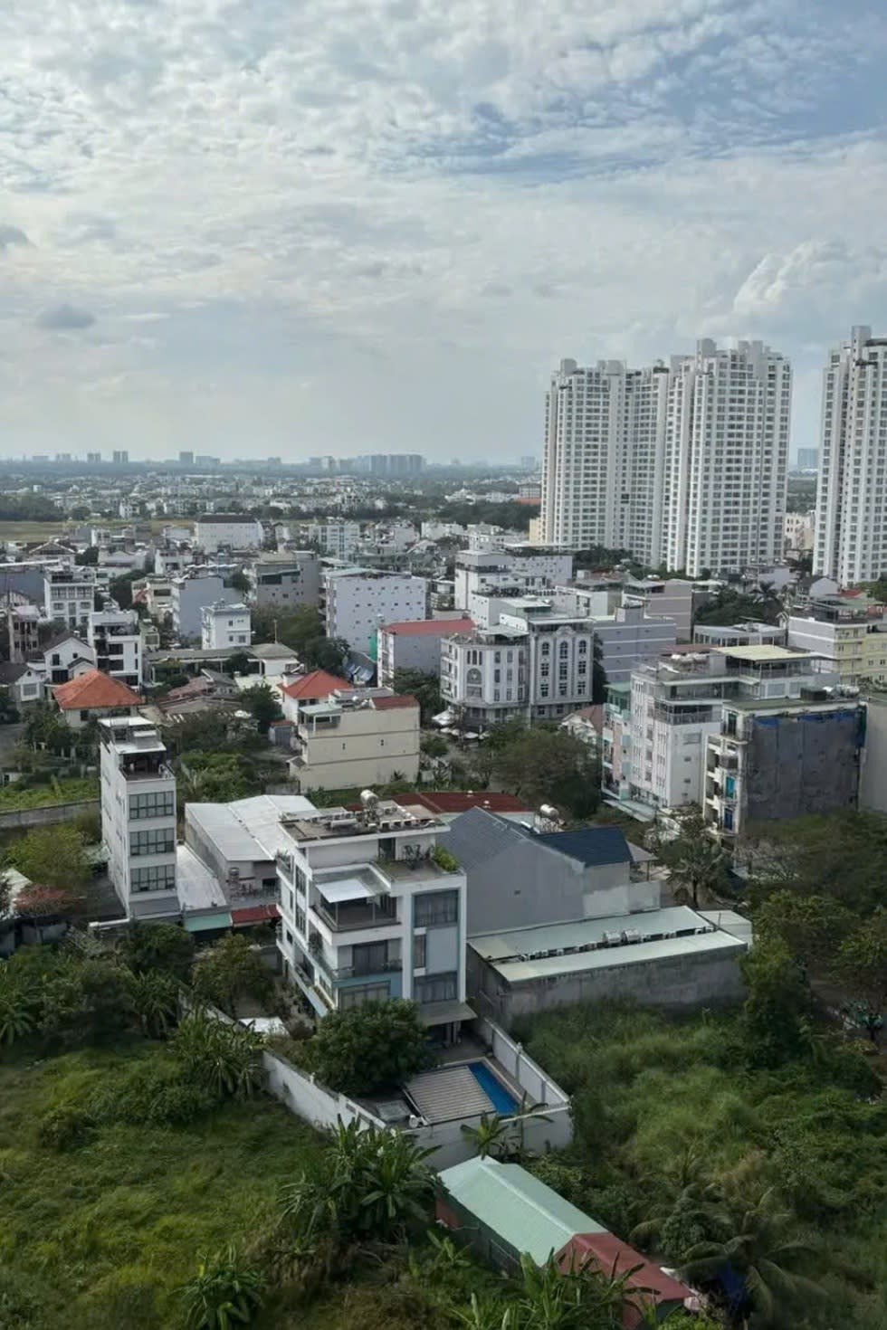 TPHCM: Khu trọ cả trăm người mất ăn, mất ngủ vì tiếng póc póc cả ngày đêm - 6