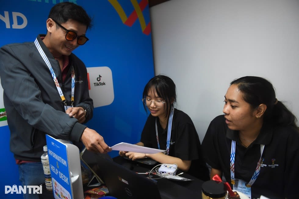 Tình nguyện viên SEA Games 33: Xứng danh xứ sở của những nụ cười - 3