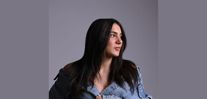 Noya Yehia makeup