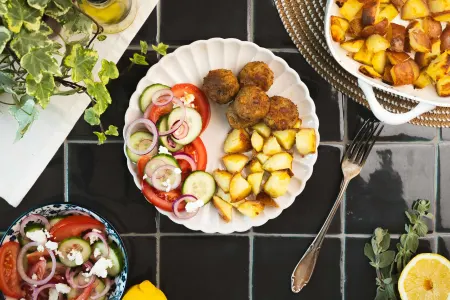 Falafel met Griekse salade