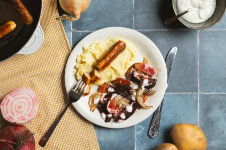 Kalkoenworst met geroosterde bieten