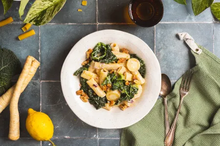 Romige citroenpasta met walnoten