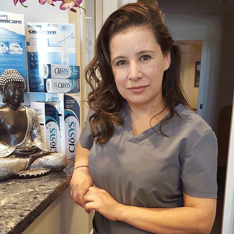 heidi-bradlee-dental-care