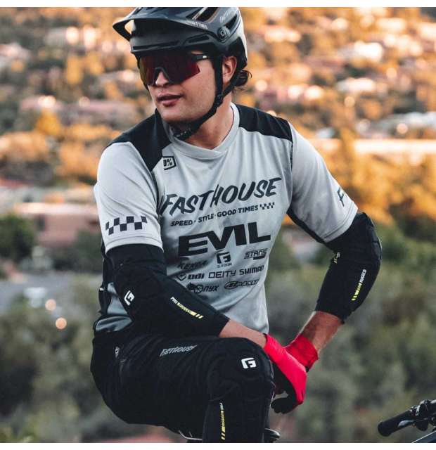  G-Form Pro Rugged 2 Elbow_04