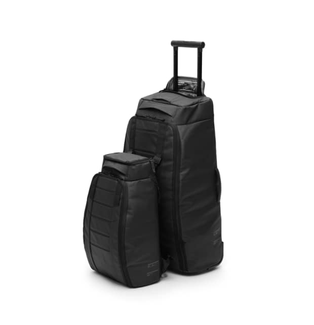 DB Hugger Backpack 30L_04