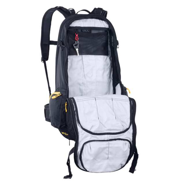 Evoc FR Trail Blackline 20_04
