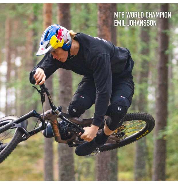 G-Form Pro Rugged 2 Knee_03