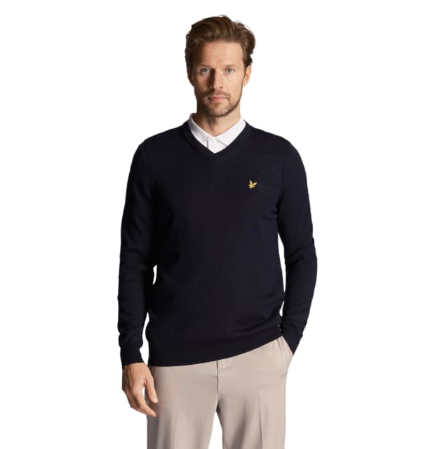 Lyle & Scott Golf V Neck Jumper_01