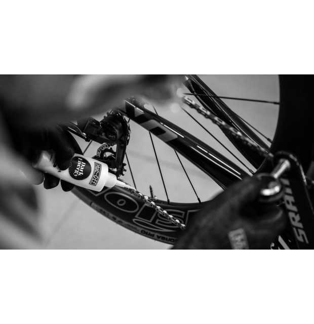 MUC-OFF Dark Energy Chain Wax 50ml_01