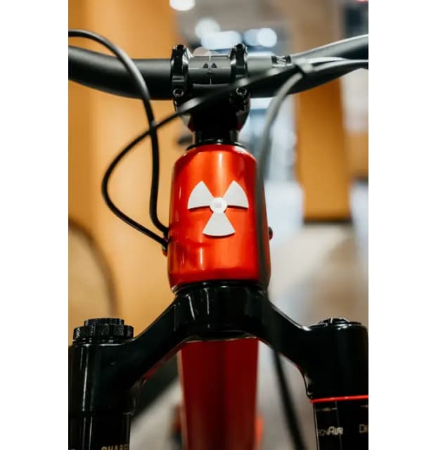 NUKEPROOF Mega Carbon Pro T-GX_01