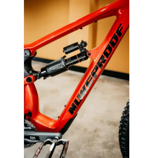 NUKEPROOF Mega Carbon Pro T-GX_02