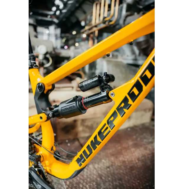 Nukeproof Mega Alloy Pro Eagle 90_01