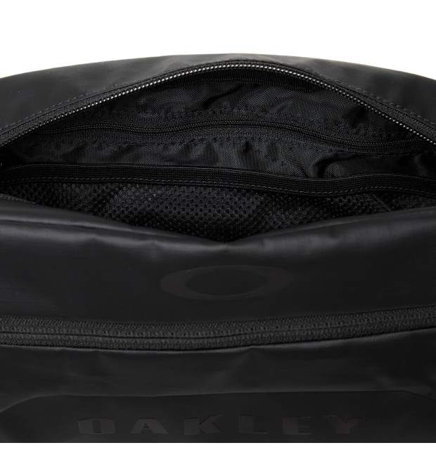 Oakley Roadsurfer Beauty Case_02