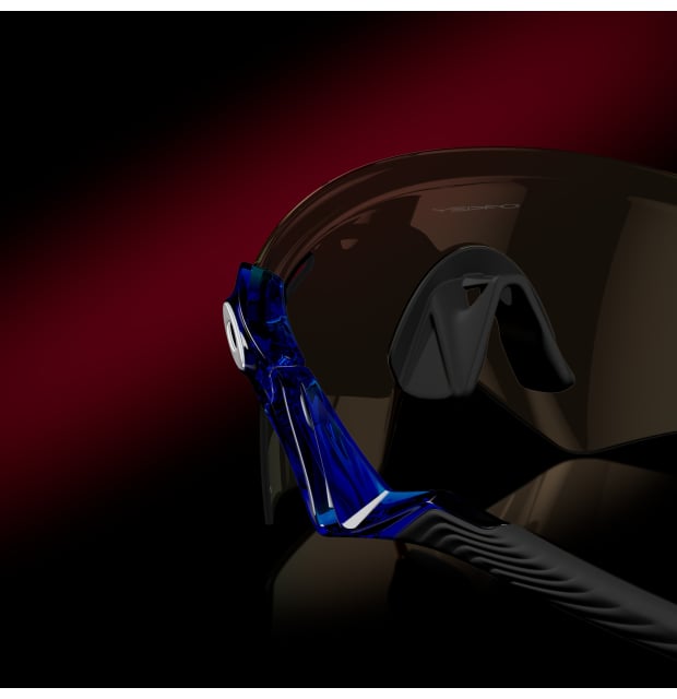 Oakley QNTM Kato 9481-05 crystal blue/prizm ruby_03