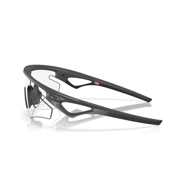 Oakley Sphaera Slash Carbon - Clear to Black Iridium Photochromic_02