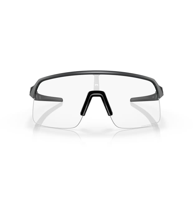 Oakley Sutro Lite 9463-45 Matte Carbon/Clear To Black Iridium Photochromic_01