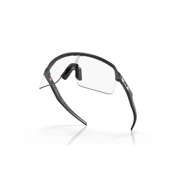 Oakley Sutro Lite 9463-45 Matte Carbon/Clear To Black Iridium Photochromic_03
