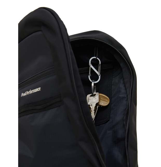Peak Performance Crossbody Bag _03