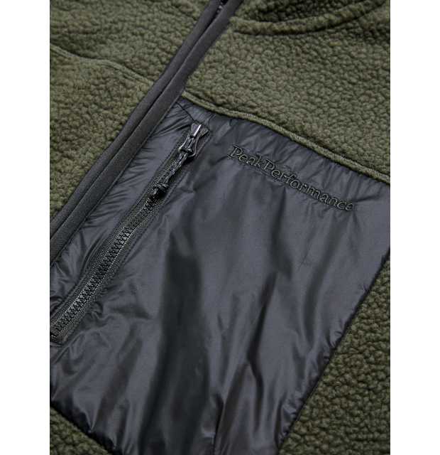 Peak Performance Pile Vest_03
