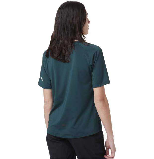 Picture Ice Flow Tech Tee_03