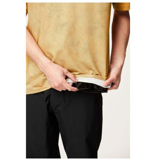 Picture Osborn Printed LS Tee_03