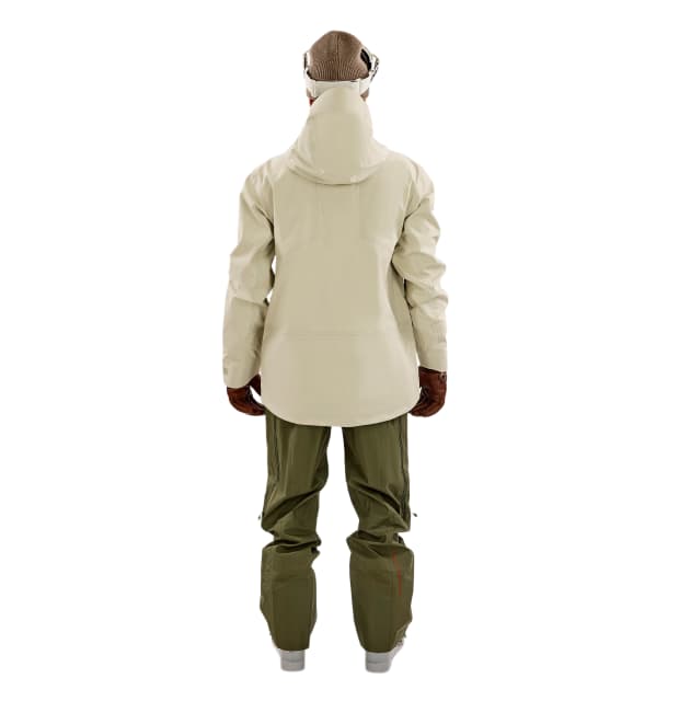 The Mountain Studio GTX Epe 3L Shell Jacket_03