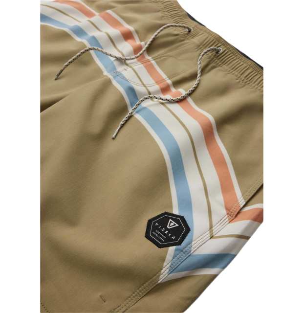 VISSLA Latitude 16.5" Ecolastic Boardshorts_03