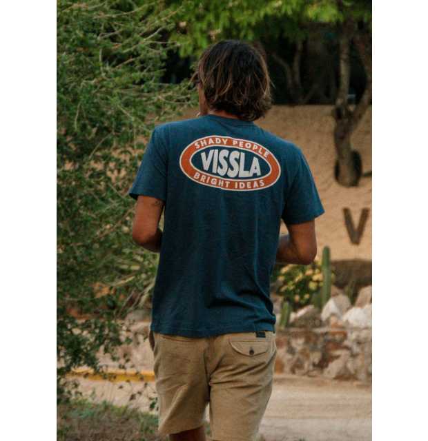 VISSLA Sliders Organic Pocket Tee_02