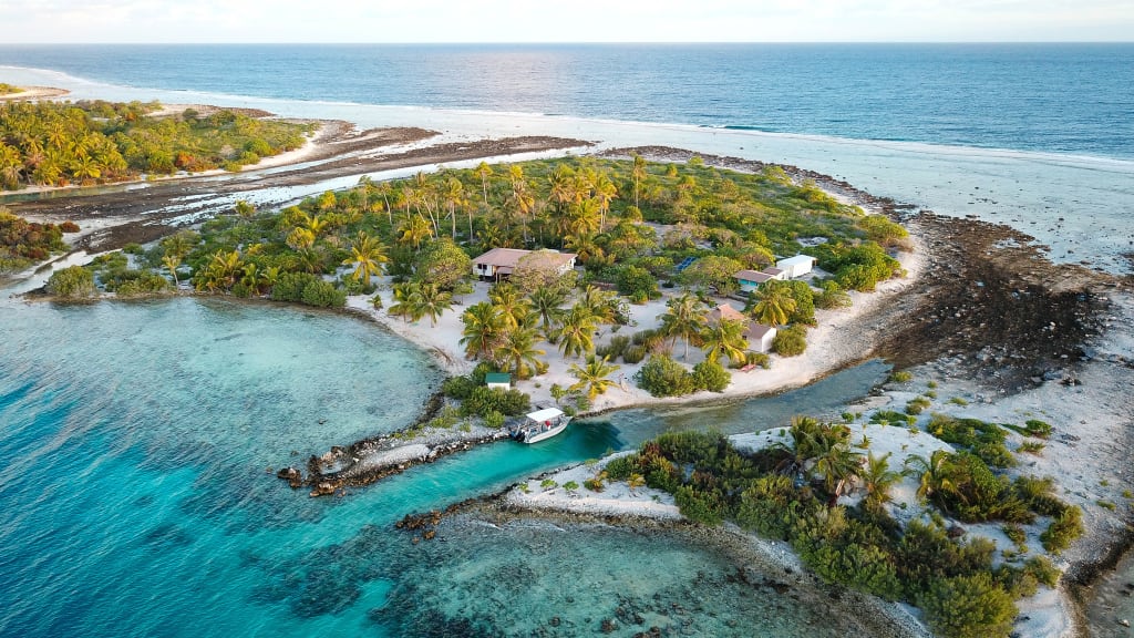 private island in manihi