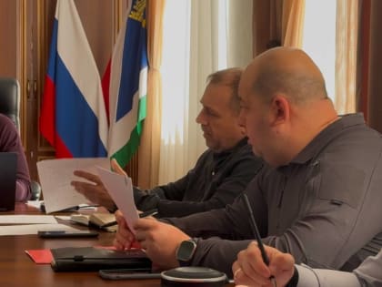 Содержание объектов, принадлежащих ресурсоснабжающим организациям, взять на особый контроль поручил мэр Благовещенска Олег Имамеев