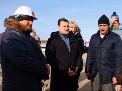 Глава Минвостокразвития побывал на крупных стройплощадках Благовещенска
