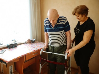 Амурчане взяли в свои семьи более 100 пенсионеров. Как им живется (фото)
