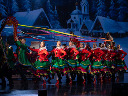 В стенах Общественно-культурного центра состоялся праздничный концерт, посвященный Международному женскому дню