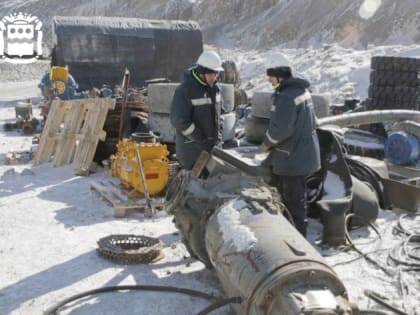 95 кубометров грунта вывезли сегодня из обрушившейся шахты в Приамурье