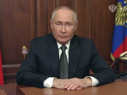 Новые удары по военным объектам в России: реакция Путина