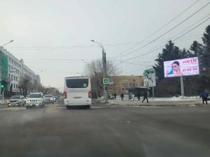 В Благовещенске ресурсники убрали лед на дорогах там, где проходят сети теплоснабжения