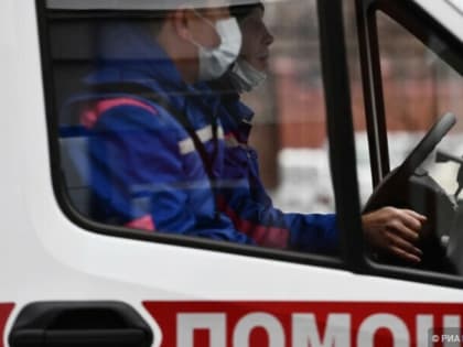 Вывеска банка едва не убила клиентку, которая пришла закрыть кредит