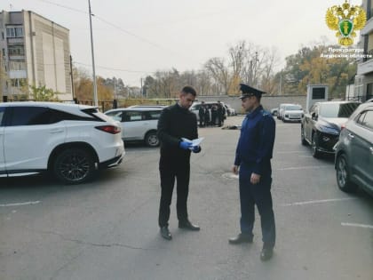 Трагедия в Благовещенске: погиб юноша после падения с высоты