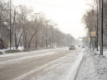 Ленина, 50 лет Октября, Театральная: мэр Благовещенска провел выездное совещание перед стартом дорожной кампании 2024 года