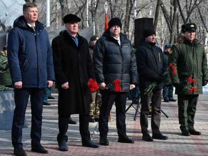 В Благовещенске почтили память воинов-интернационалистов