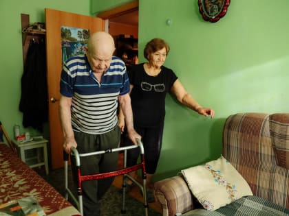Более 100 амурских пенсионеров живут в приемных семьях. За заботу о пожилых амурчане получают господдержку в рамках президентского нацпроекта
