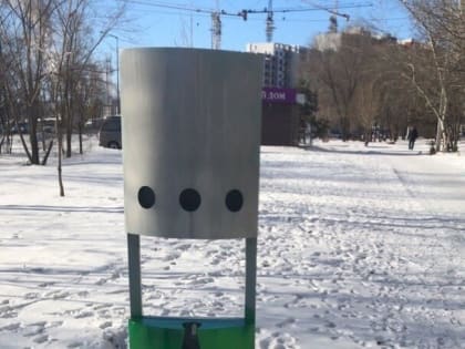 Бороться с наклейками намерены в Благовещенске (фото)