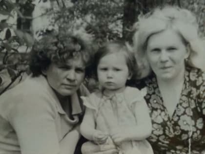 «Хотела все бросить, но не могу принять»: благовещенка пытается через суд доказать, что ее умершая сестра не могла отписать квартиру жене племянника