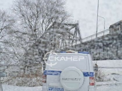 Мертвого мужчину нашли в районе моста через Зею в Благовещенске