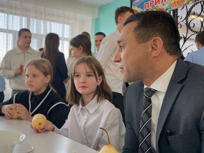 Олег Имамеев: «Регулярно следим за качеством питания детей в школах. Кроме детского и родительского контроля проводим и свой»