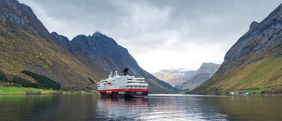 Hurtigruten AS