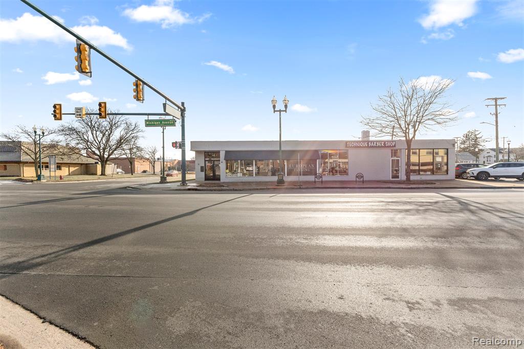 Additional view of 35501 W Michigan Ave