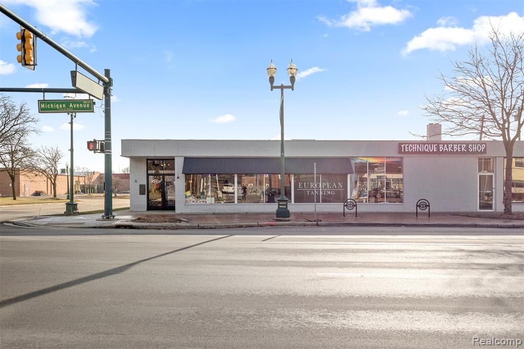 Additional view of 35501 W Michigan Ave