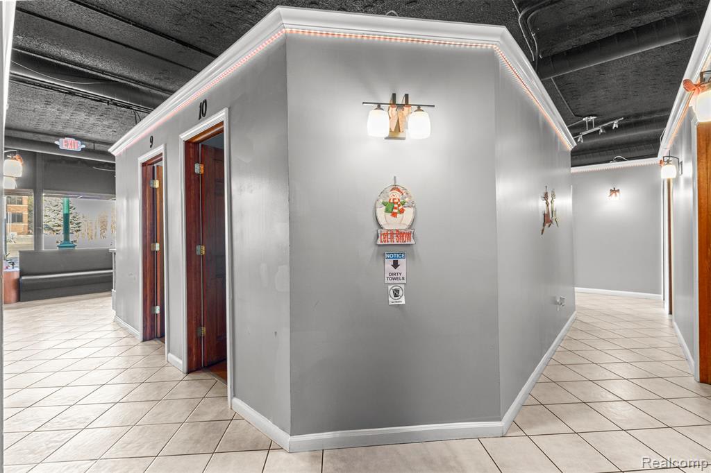 Additional view of 35501 W Michigan Ave